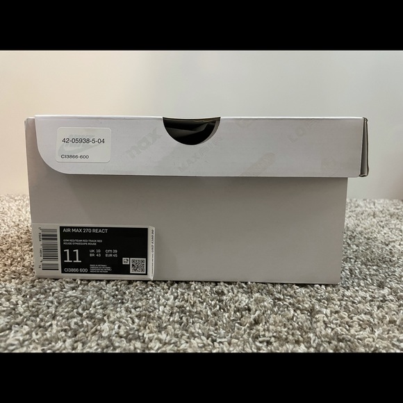 Nike Air Max 270 React - Picture 11 of 11